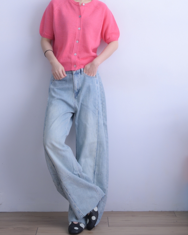 韓 小蕾絲牛仔寬褲 2色 size