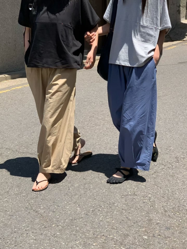 韓 褲管打折寬褲 3色