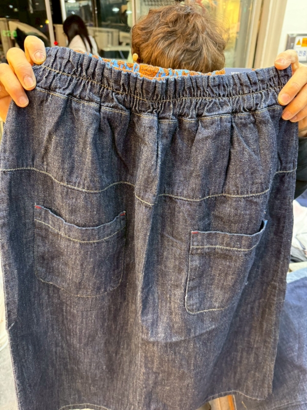 韓 方口袋深牛仔裙 size
