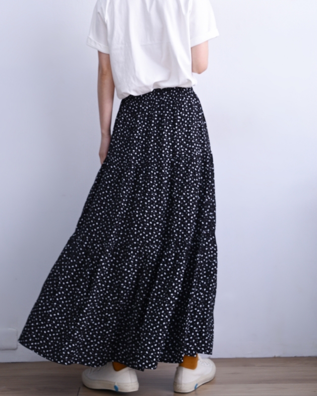 韓 小碎花長裙 size
