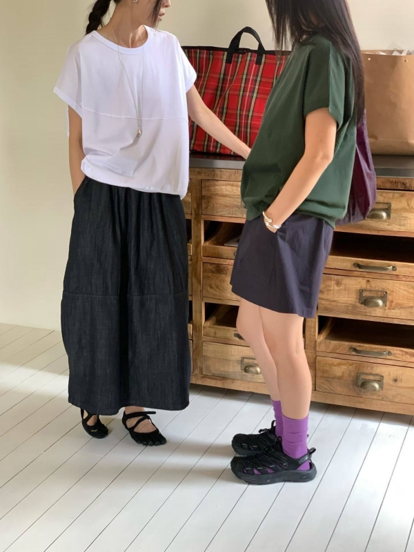 韓 剪接深藍牛仔裙