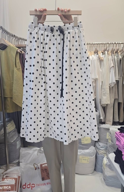 韓 腰帶點點長裙 2色 size