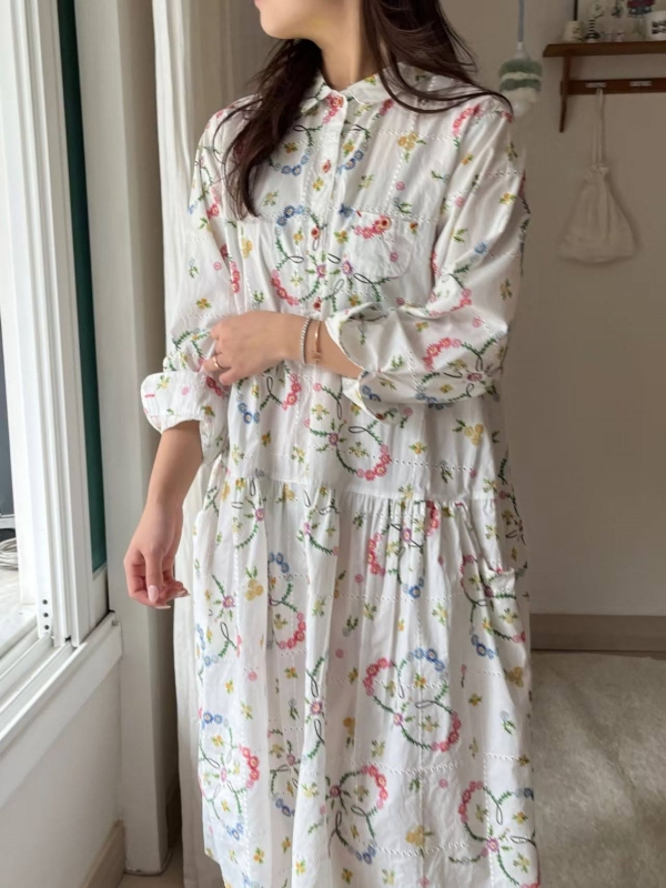 韓 繽紛小花長洋 2色