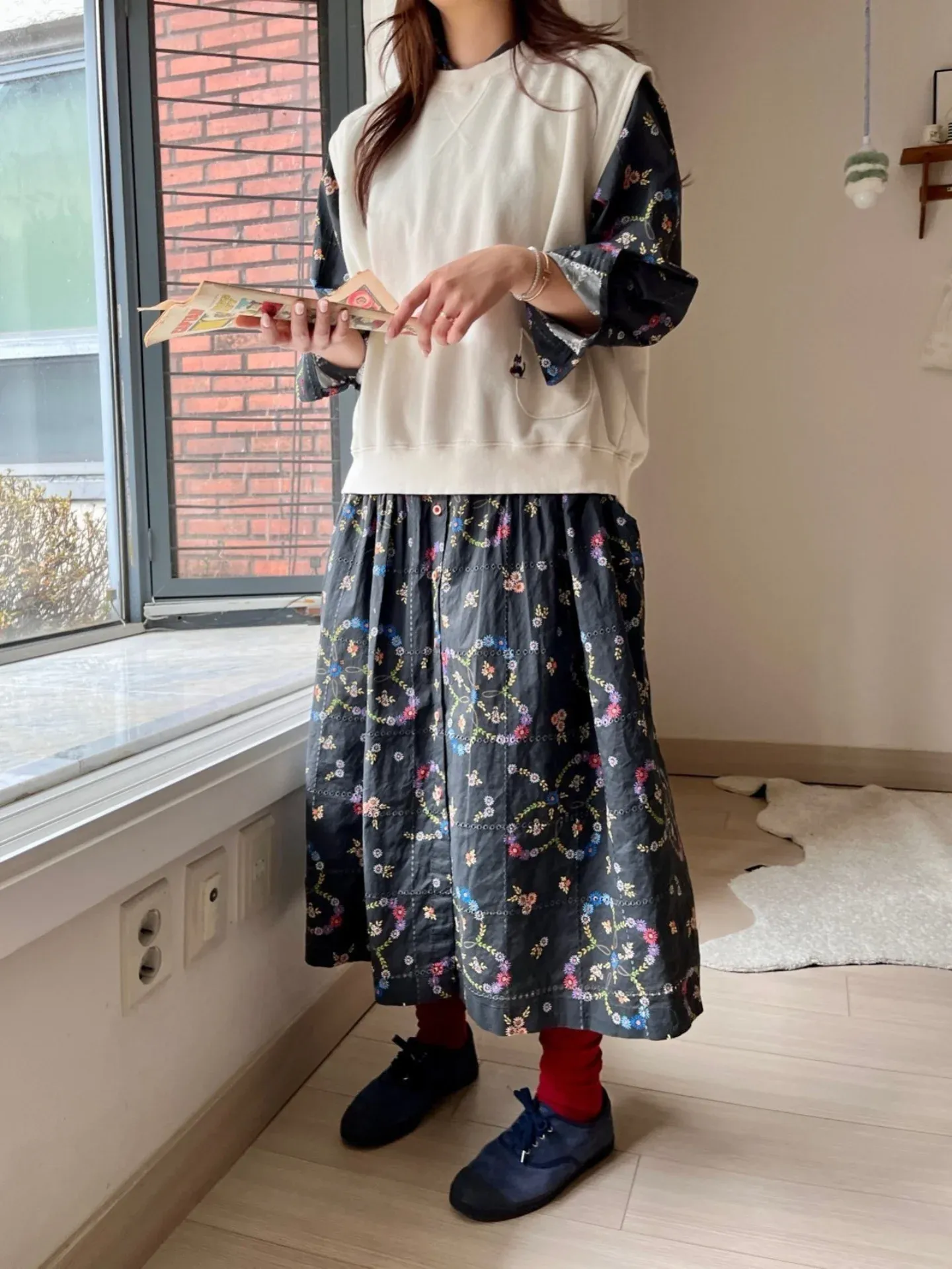 韓 繽紛小花長洋 2色