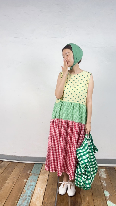 韓 拚色格文背心洋 3色