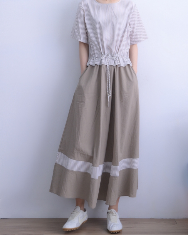 韓 直條配色長洋 2色 size