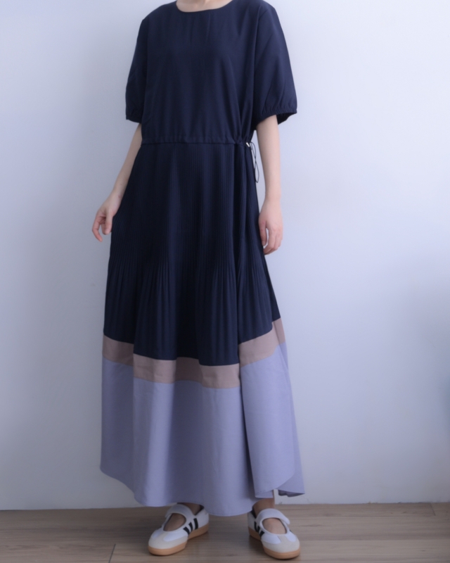 韓 壓摺配色長洋 2色 size