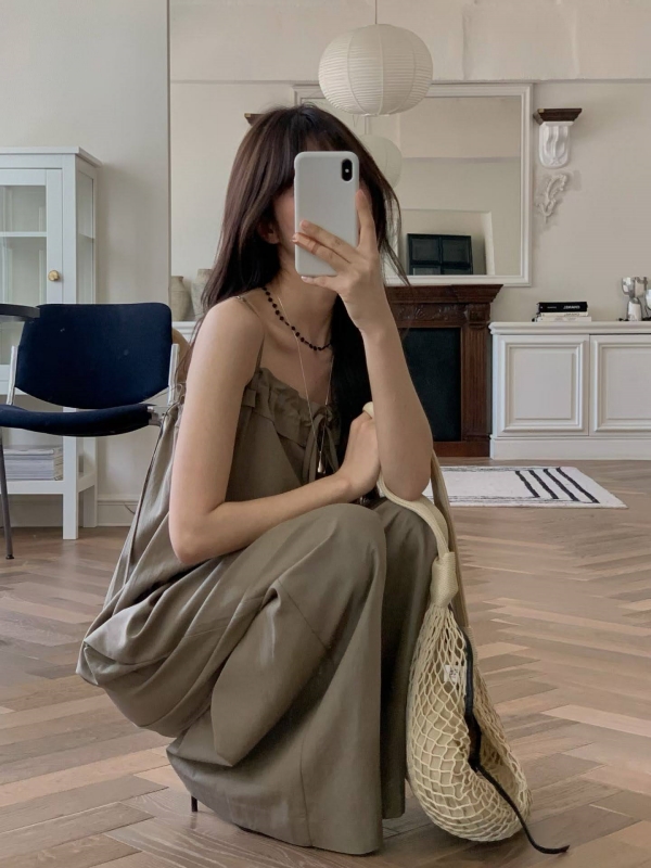 韓 細肩帶連身寬褲 2色