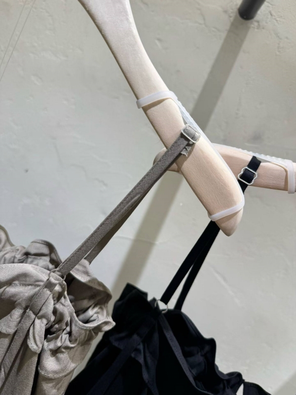 韓 細肩帶連身寬褲 2色