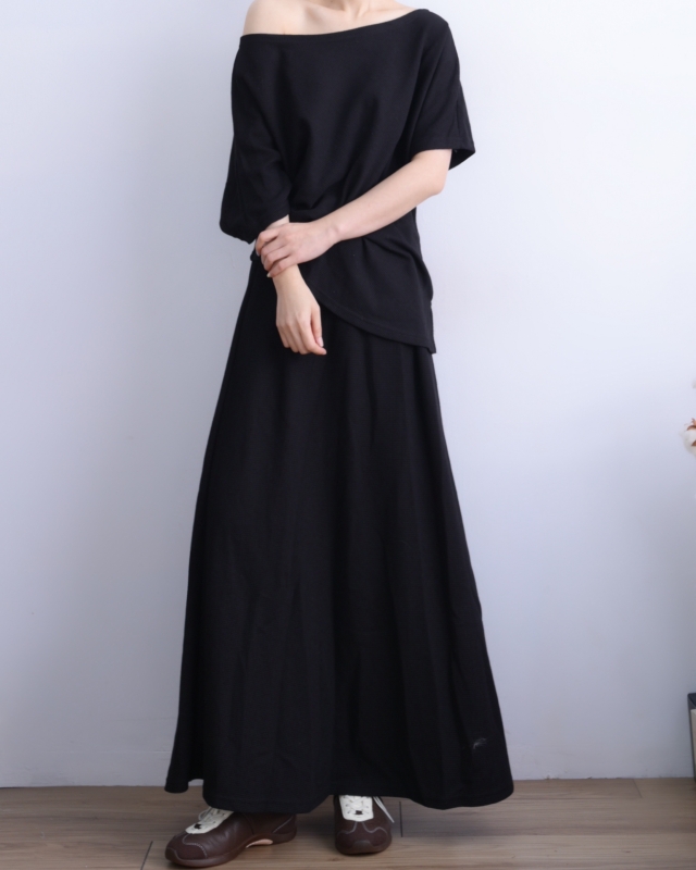 韓 鬆餅格上衣+長裙套裝 2色