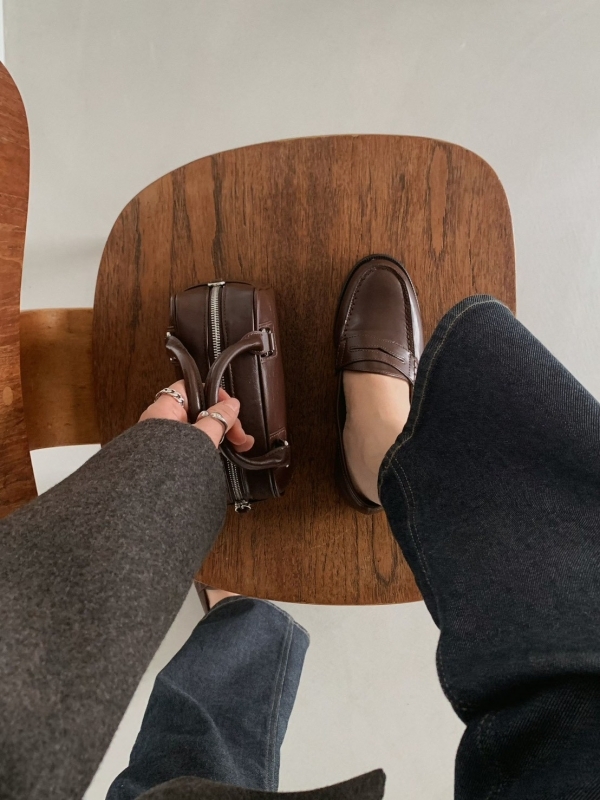 韓 真皮樂福鞋 3色