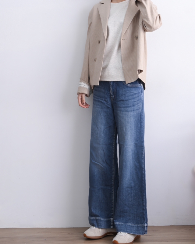 韓 細條西裝外套