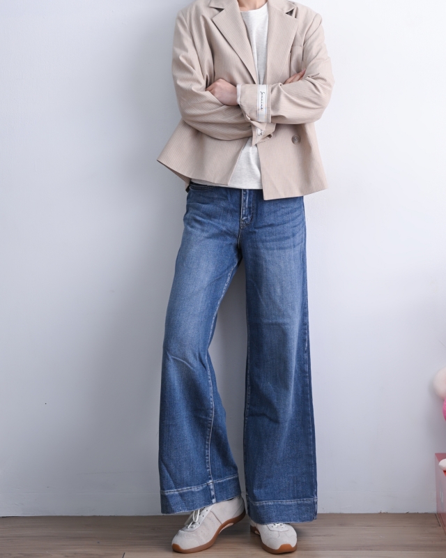 韓 細條西裝外套