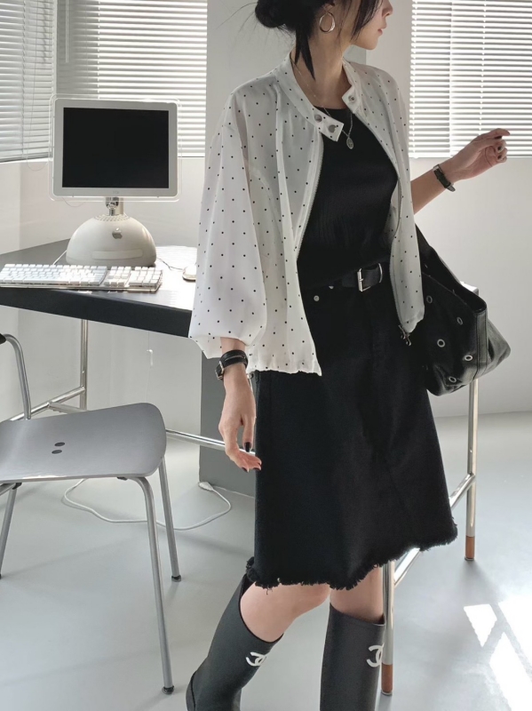 韓 細點點短版外套 2色