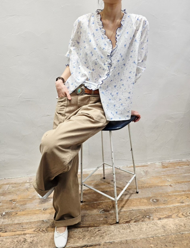 韓 小碎花滾邊領小外套 2色