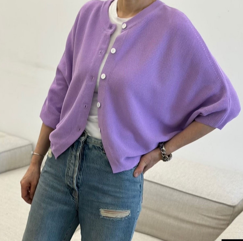 韓 短版壓紋外套 5色 size