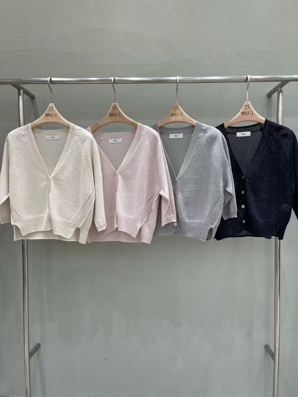 韓 四釦針織短版外套 4色 size