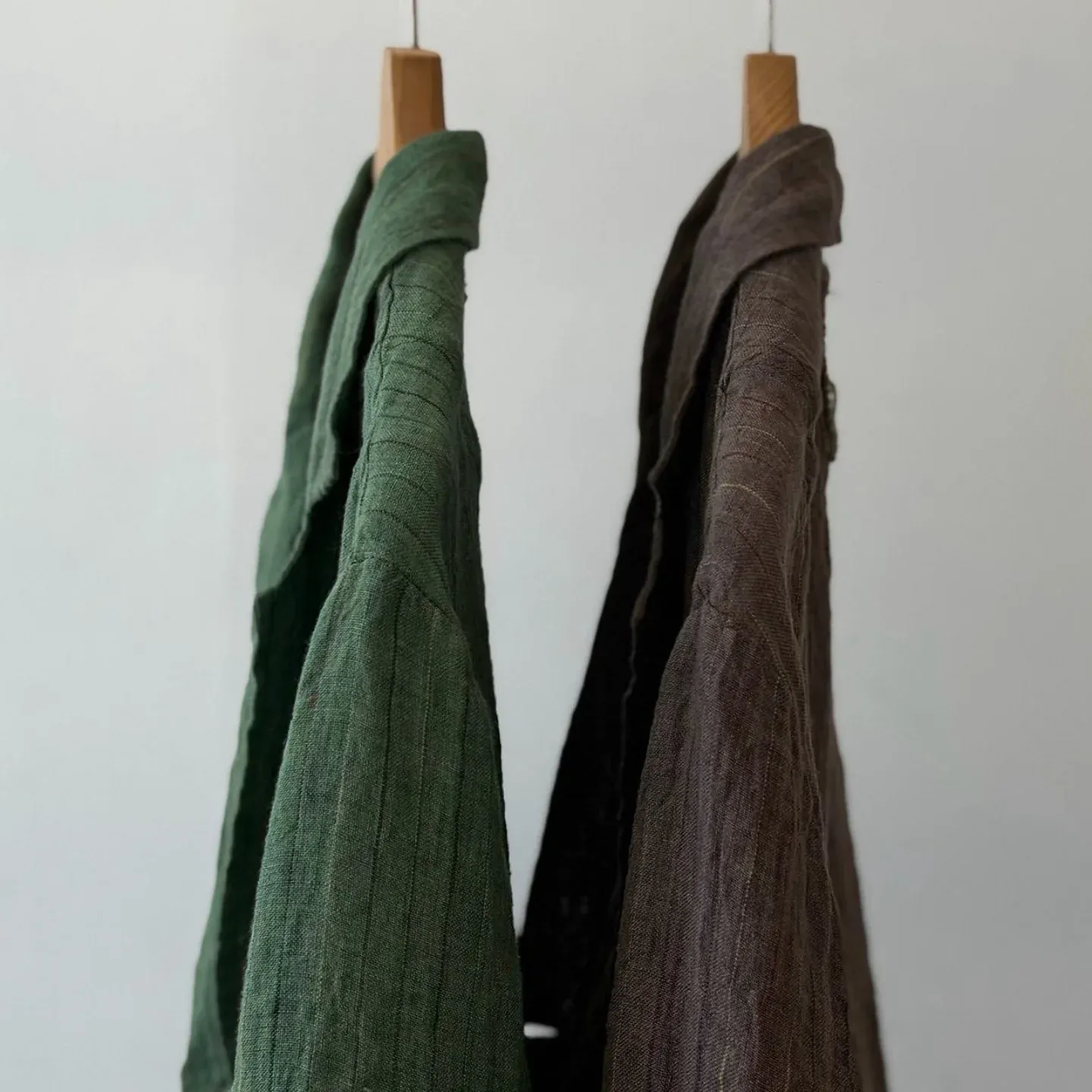 韓 背貼布西裝外套 2色