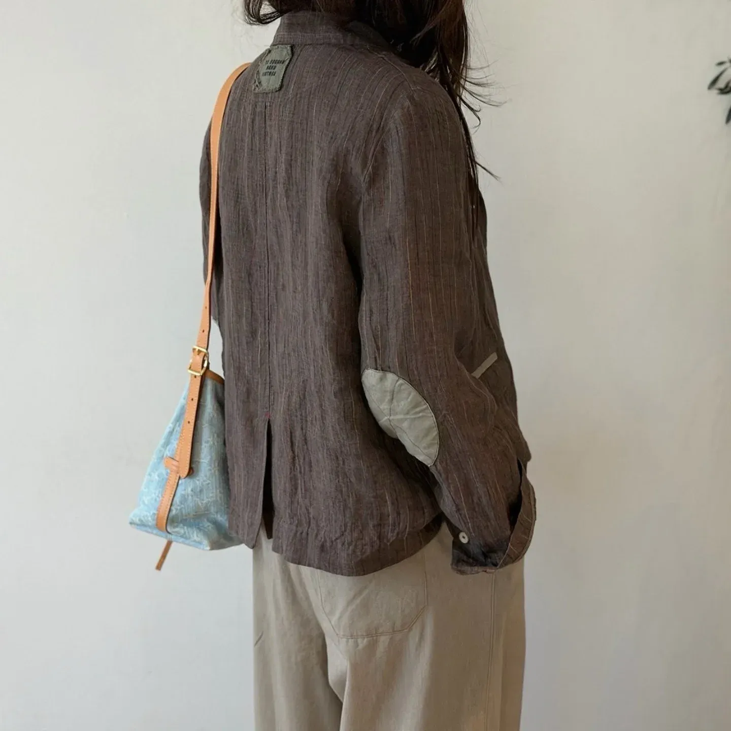 韓 背貼布西裝外套 2色