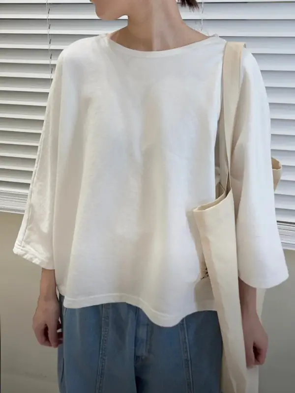 韓 背織花小標上衣 2色 size