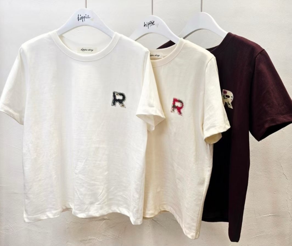韓 圓領R上衣 3色 size