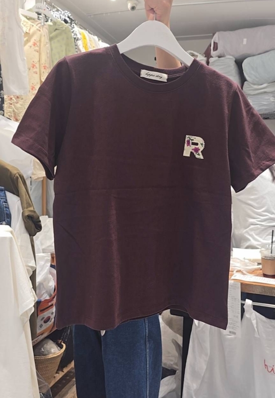 韓 圓領R上衣 3色 size