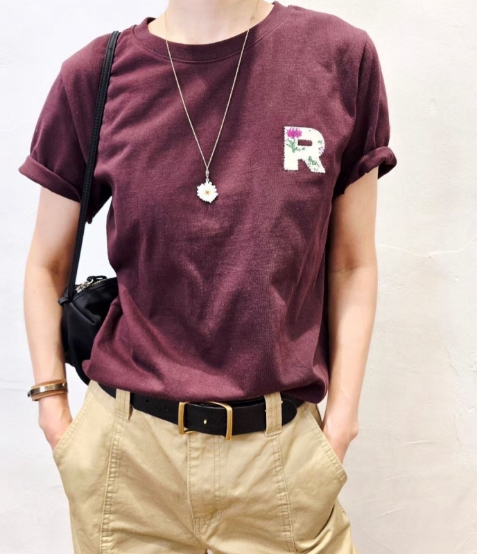 韓 圓領R上衣 3色 size