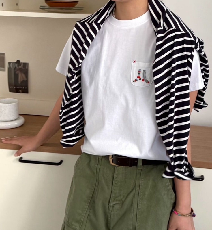 韓 口袋小襪上衣 2色