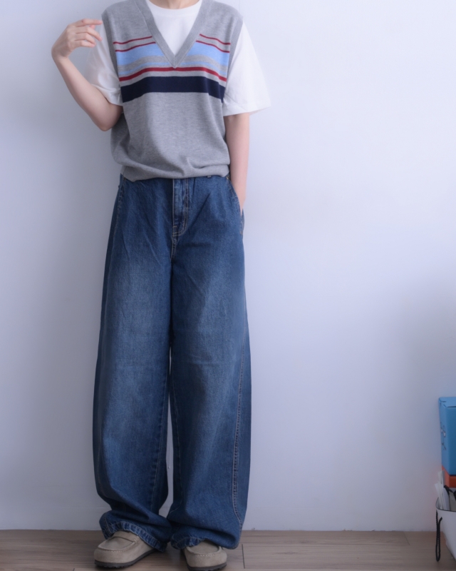 韓 假兩件式V上衣 2色 size