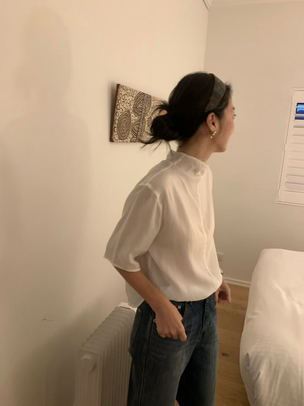 韓 小立領背釦上衣 2色