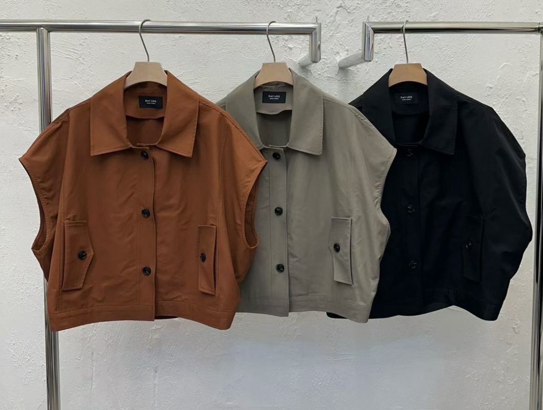 韓 口袋短袖襯衫 3色 size