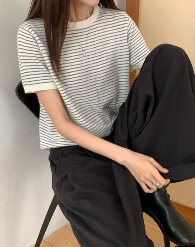 韓 細條紋短袖上衣 3色 size