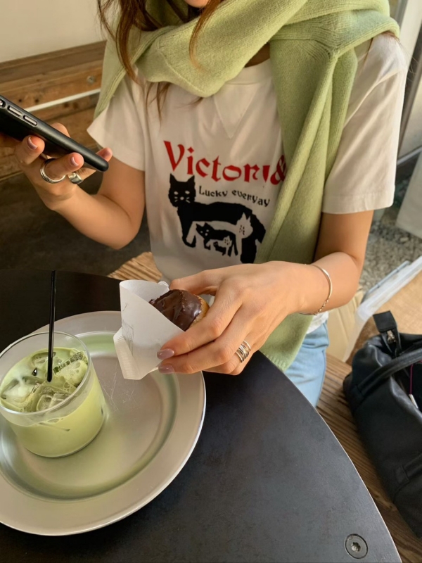 韓 大小貓上衣 2色