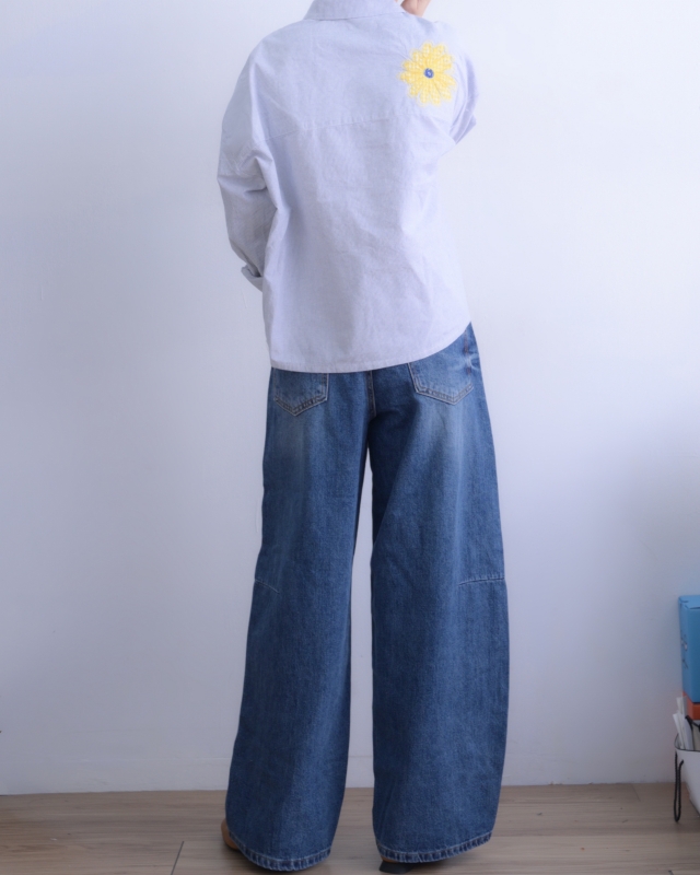 韓 單顆花襯衫 2色 size