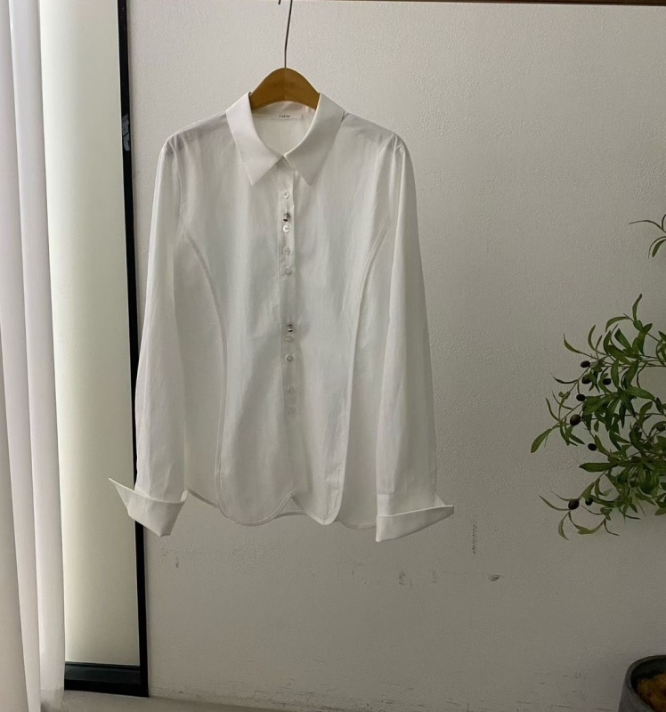 韓 蘋果核弧度襯衫 size