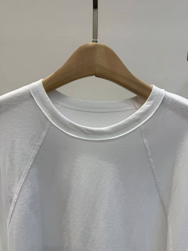 韓 外車線弧形下襬上衣 4色 size