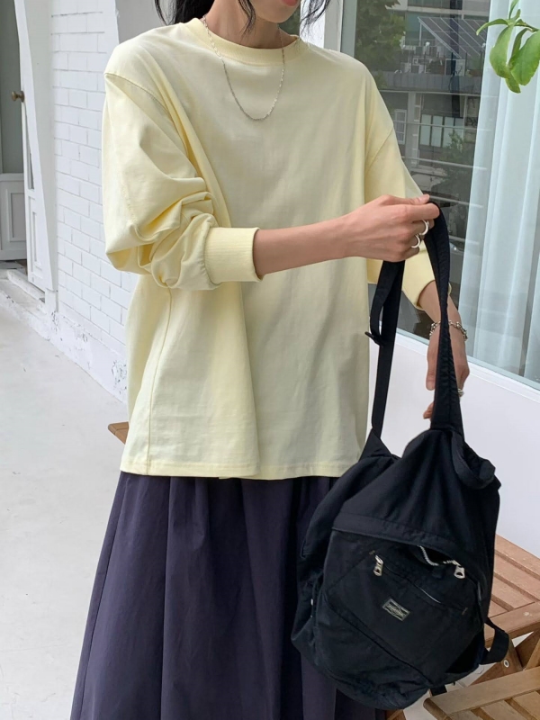 韓 落肩寬版素面上衣 4色