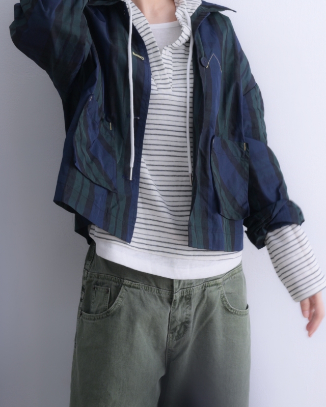 韓 連帽抽繩條紋長袖上衣 2色 size
