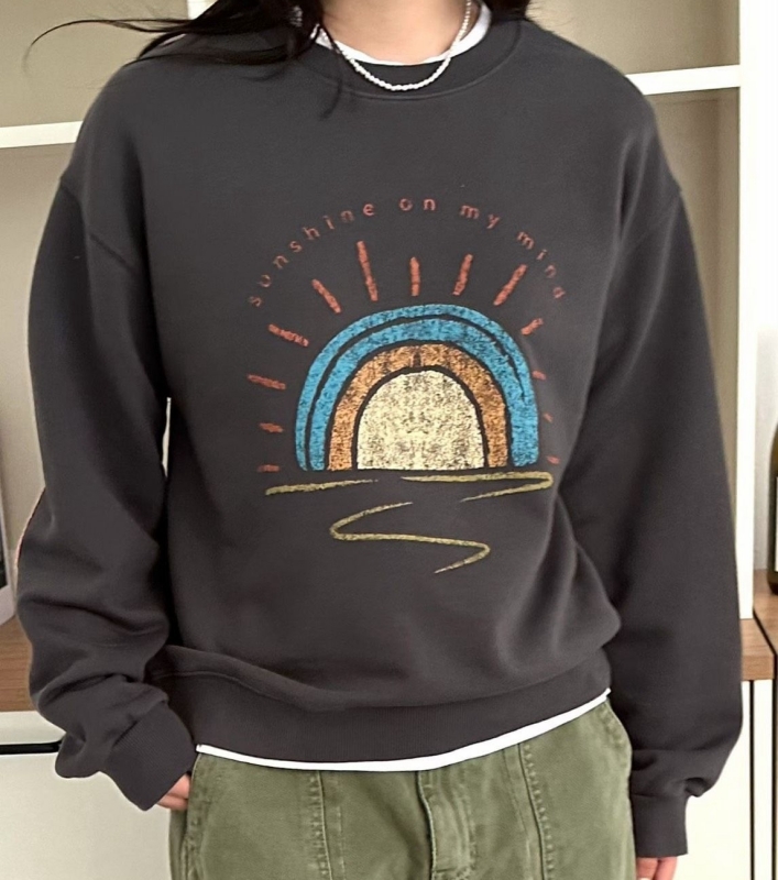 韓 彩虹撞色手肘大學T 2色 size