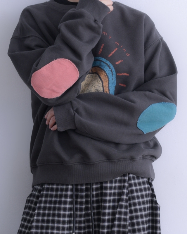 韓 彩虹撞色手肘大學T 2色 size