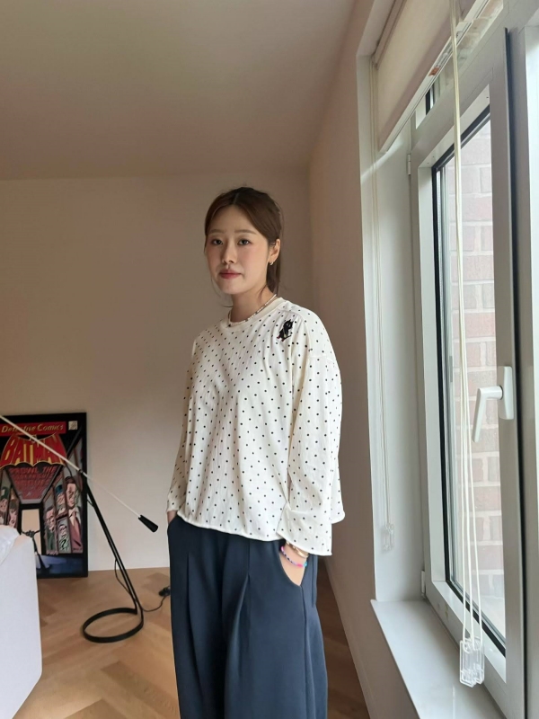 韓 點點阿咪上衣 2色