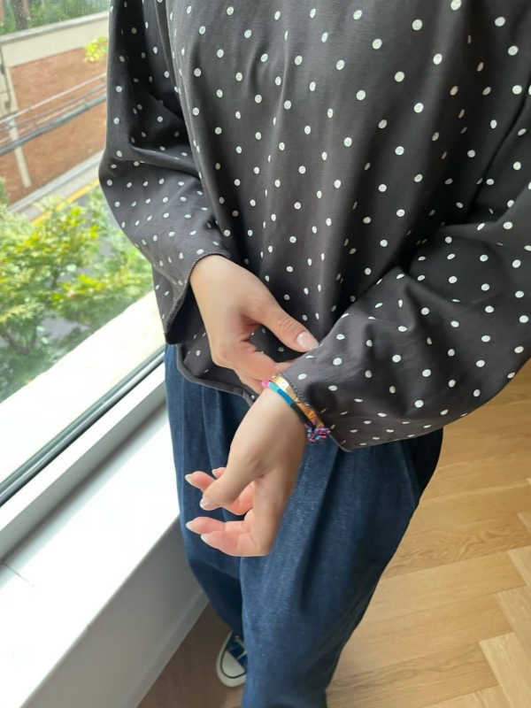 韓 點點阿咪上衣 2色