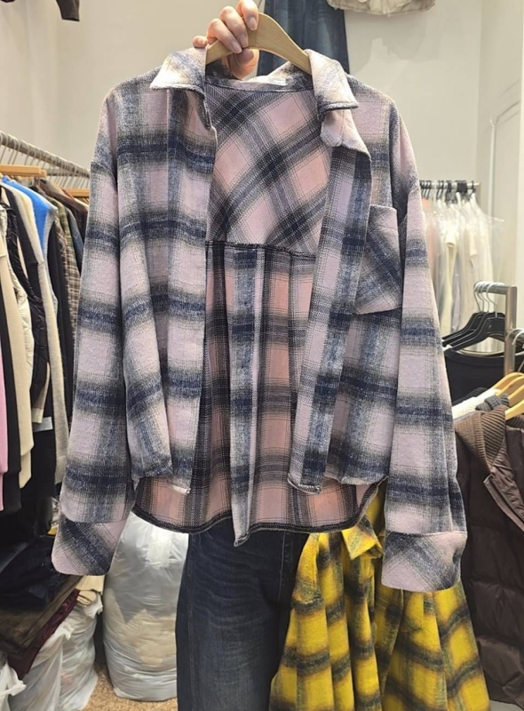 韓 大格紋口袋襯衫 2色 size