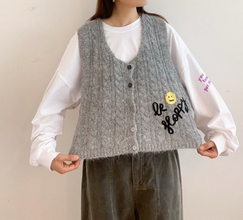 韓 笑臉刺繡麻花背心 3色
