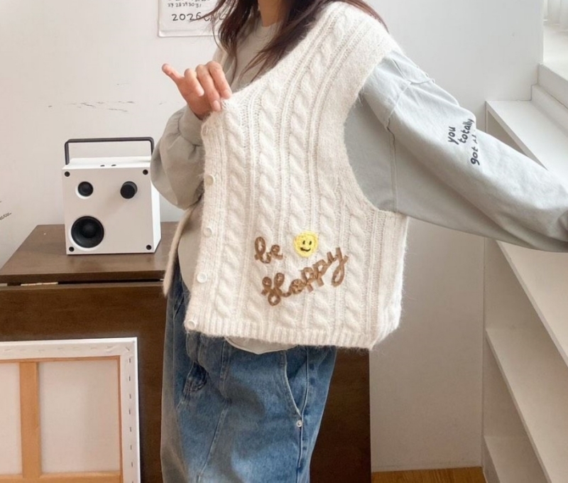 韓 笑臉刺繡麻花背心 3色