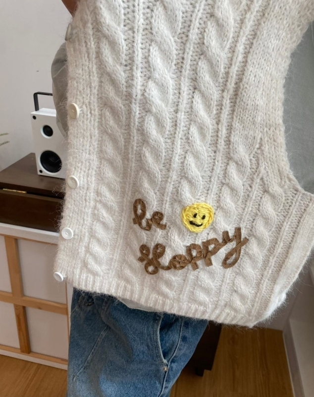 韓 笑臉刺繡麻花背心 3色