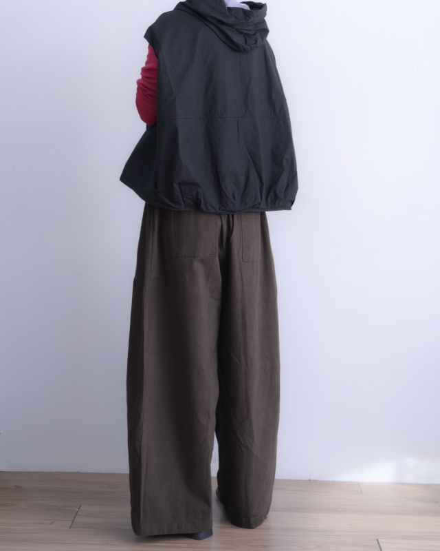 韓 連帽抽繩襬背心 3色 size