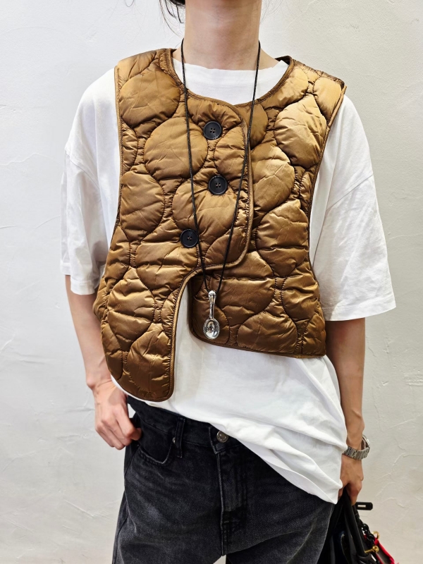 韓 圓格壓線不對稱背心 3色