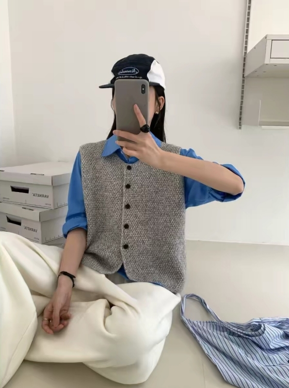 韓 圓領排釦背心 2色 size