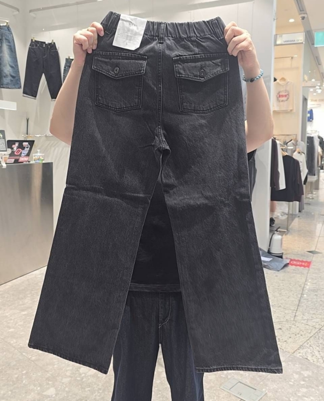 韓 黑刷色牛仔寬褲 size